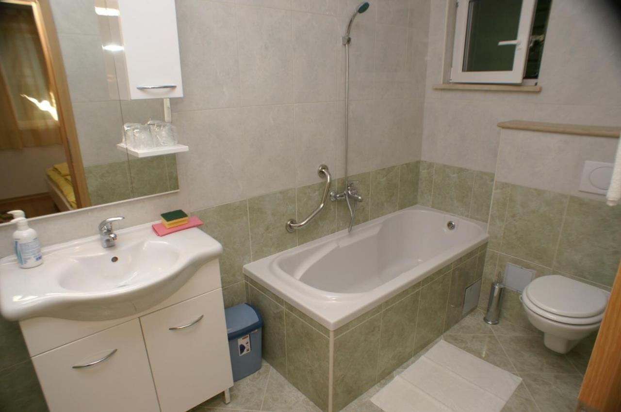 Apartments By The Sea Supetar, Brac - 4274 ภายนอก รูปภาพ